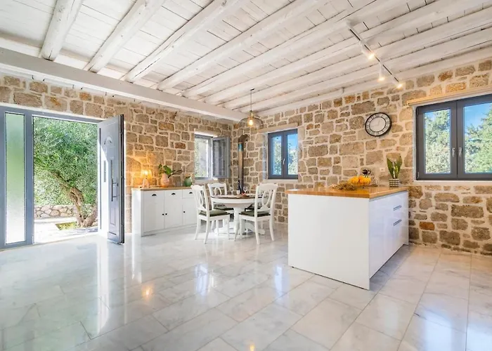 Kastro - Country Tatil Evi Rhodes City