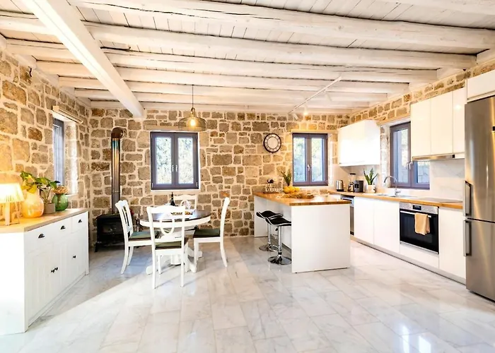 Kastro - Country * Rhodes City